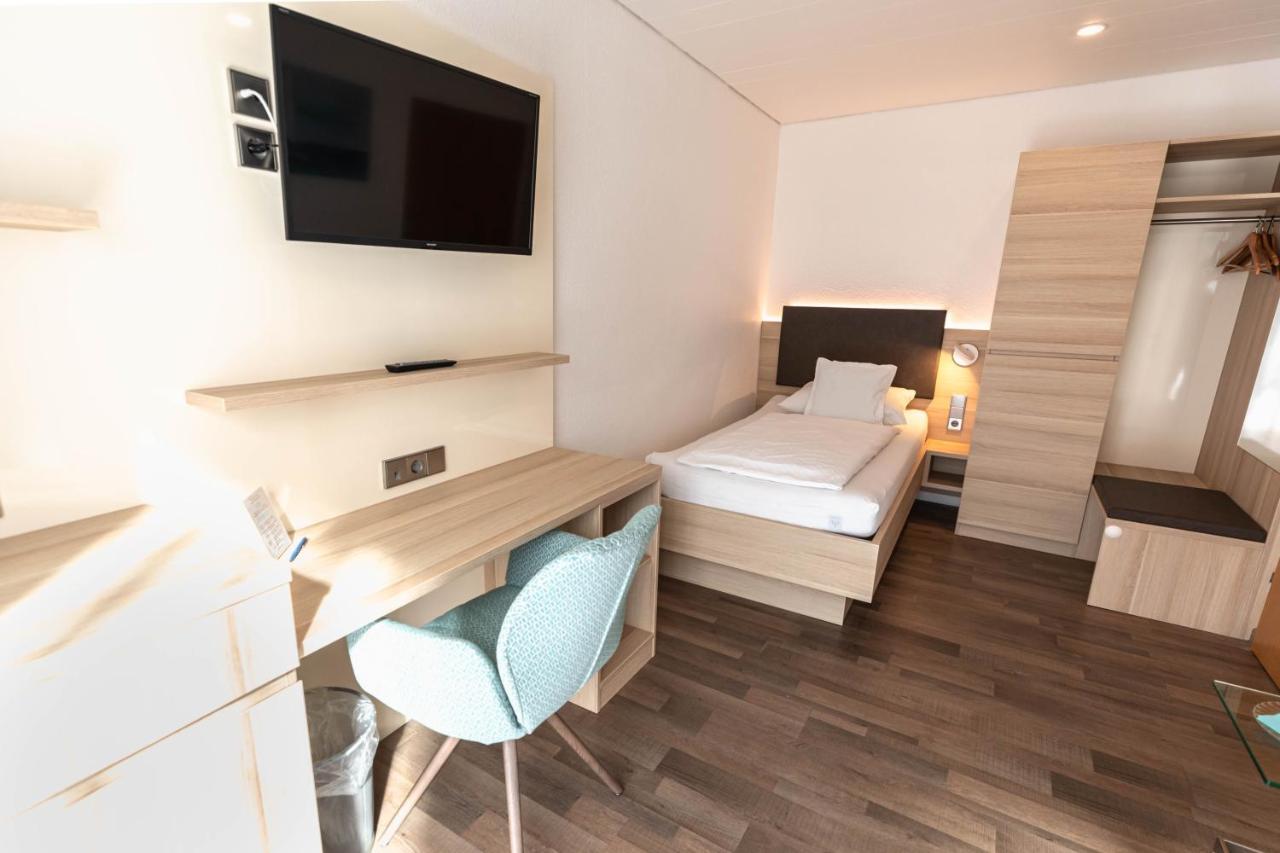 Hotel Christine ราดอล์ฟเซลล์ อัม โบเดนซี ภายนอก รูปภาพ