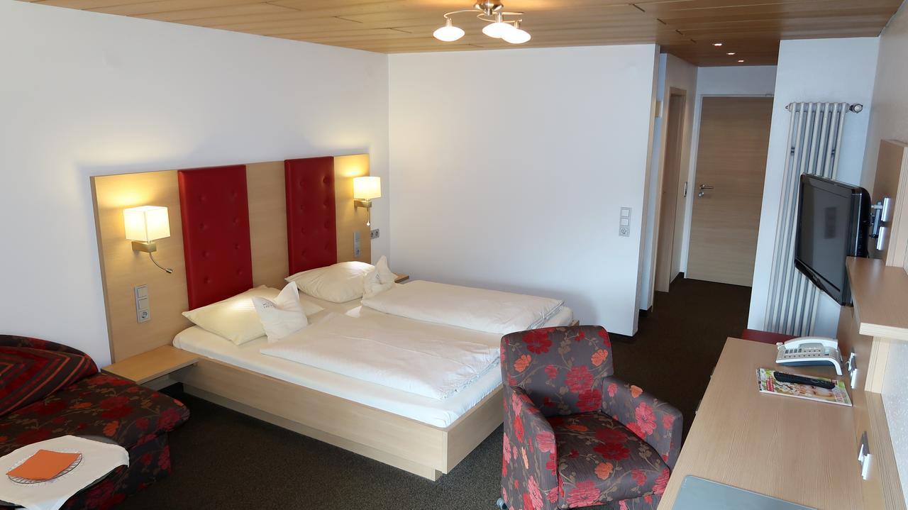 Hotel Christine ราดอล์ฟเซลล์ อัม โบเดนซี ภายนอก รูปภาพ